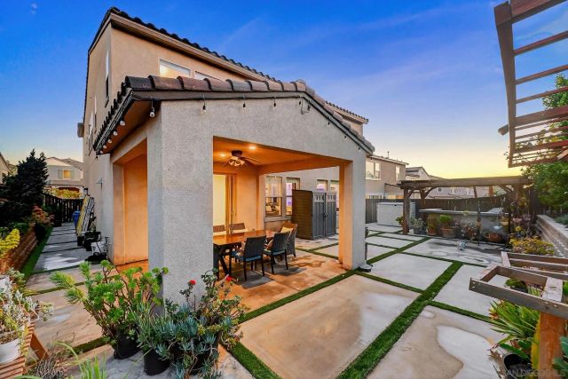 971 Camino Levante, Chula Vista, CA 91913