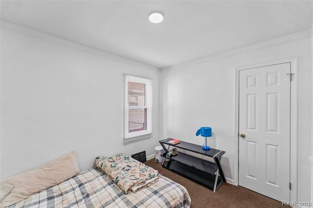 9099 Stout Street, Detroit, MI 48228