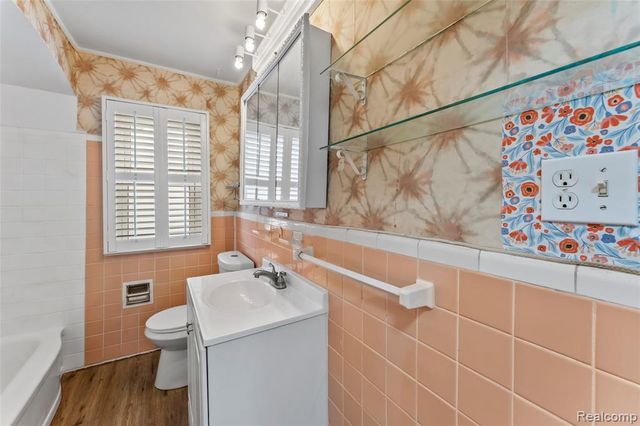 9099 Stout Street, Detroit, MI 48228