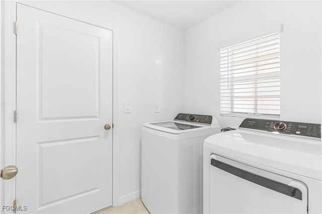 17561 Monte Isola WAY, North Fort Myers, FL 33917