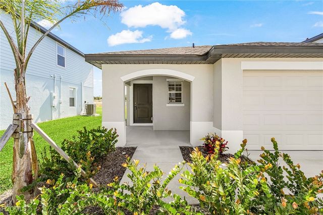 17561 Monte Isola WAY, North Fort Myers, FL 33917