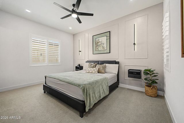 1325 E NARROWLEAF Drive, Gilbert, AZ 85298