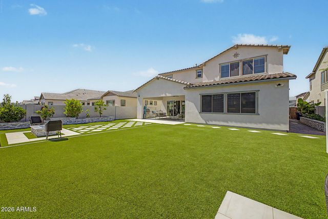 1325 E NARROWLEAF Drive, Gilbert, AZ 85298