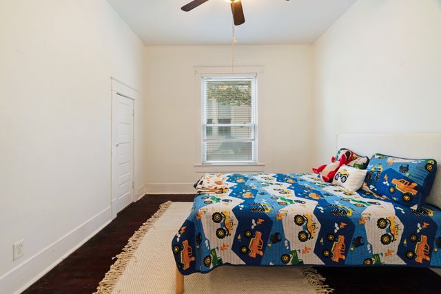 823 S Church Street, Paris, TX 75460
