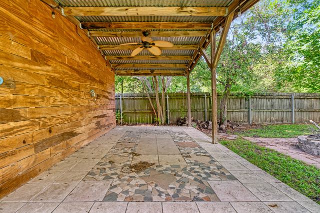 823 S Church Street, Paris, TX 75460