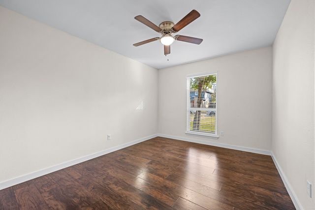 11353 Quail Run Street, Dallas, TX 75238