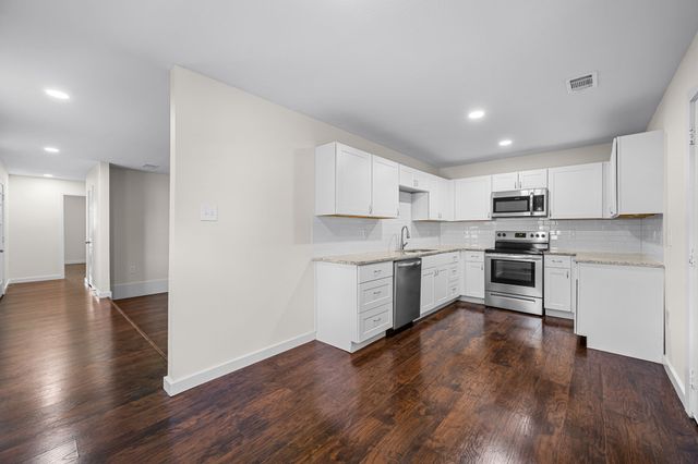 11353 Quail Run Street, Dallas, TX 75238