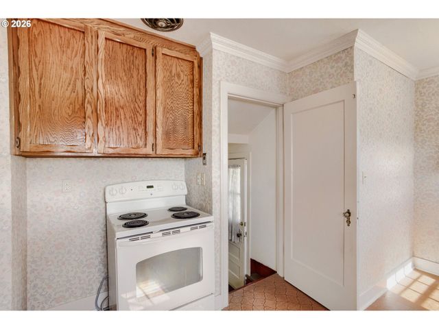 1135 B St, Washougal, WA 98671