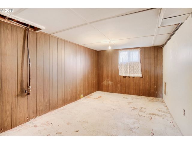 1135 B St, Washougal, WA 98671