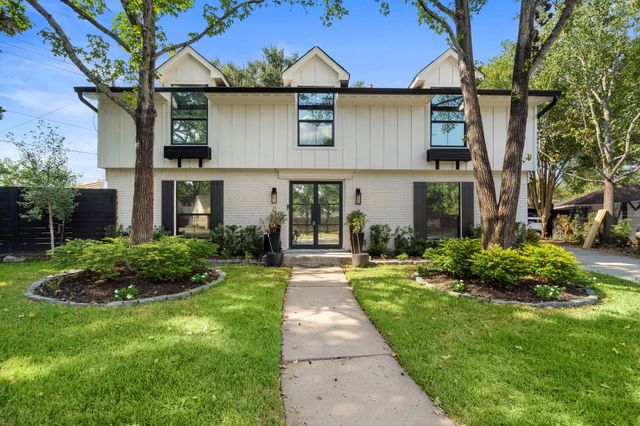 12526 Stafford Springs Drive, Houston, TX 77077