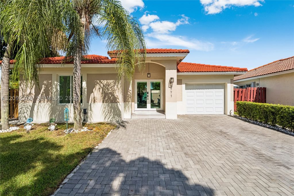 5771 NW 98th Ct, Doral, FL 33178
