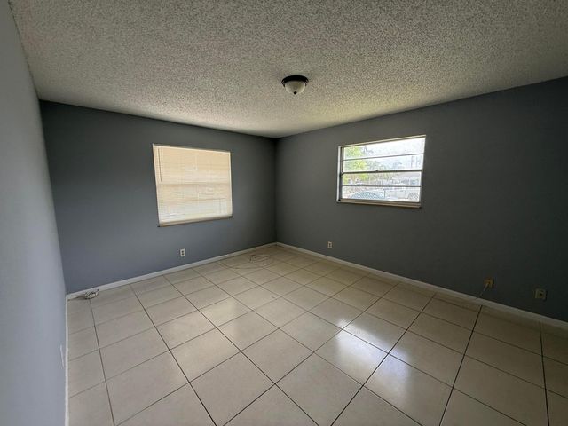 2519 Griffin Square, Acacia Villas, West Palm Beach, FL 33406