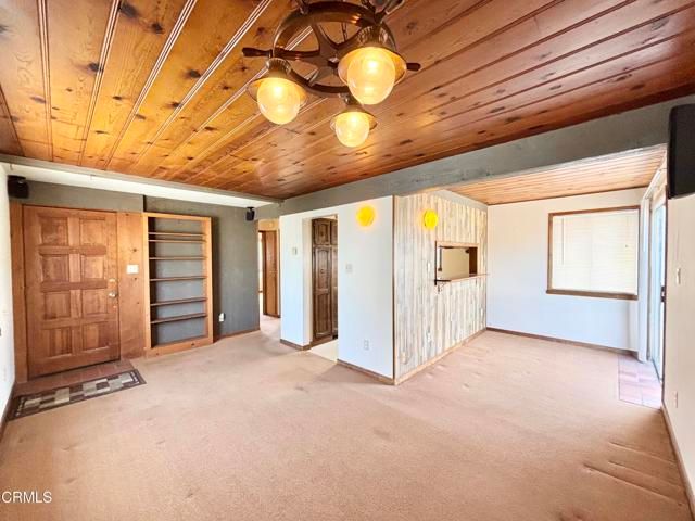 106 Los Angeles Avenue, Oxnard, CA 93035