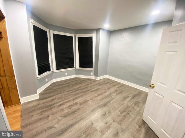 664 E WENSLEY ST, Philadelphia, PA 19134