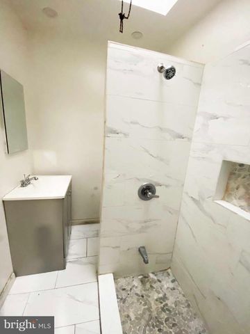 664 E WENSLEY ST, Philadelphia, PA 19134