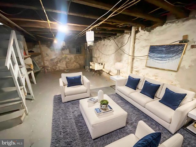 664 E WENSLEY ST, Philadelphia, PA 19134