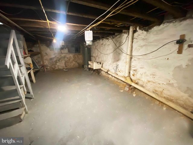 664 E WENSLEY ST, Philadelphia, PA 19134