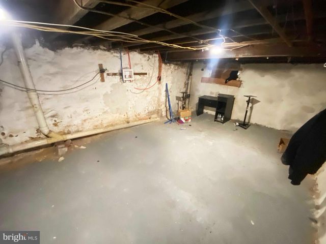 664 E WENSLEY ST, Philadelphia, PA 19134