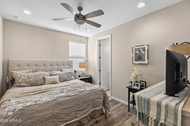 6804 W WINSTON Drive, Laveen, AZ 85339