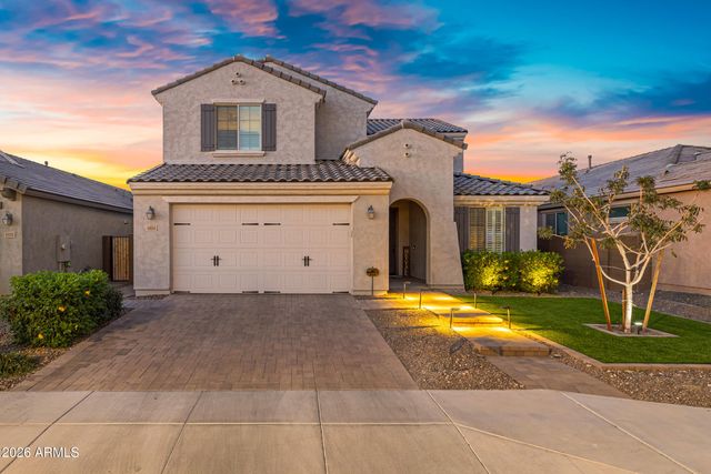 6804 W WINSTON Drive, Laveen, AZ 85339