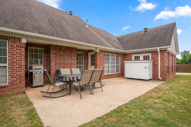 52 Wilhelmina Cove, Conway, AR 72034