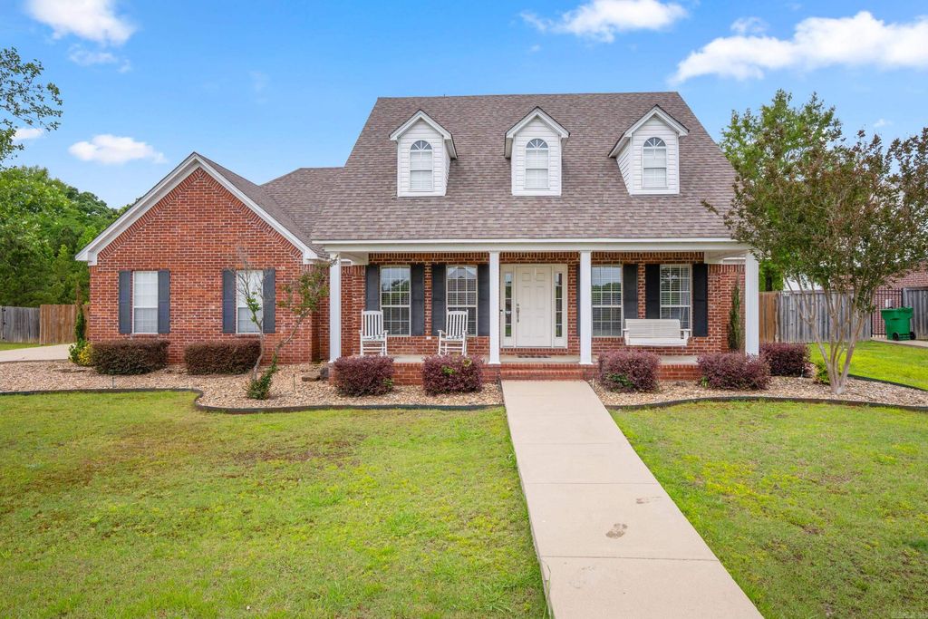52 Wilhelmina Cove, Conway, AR 72034