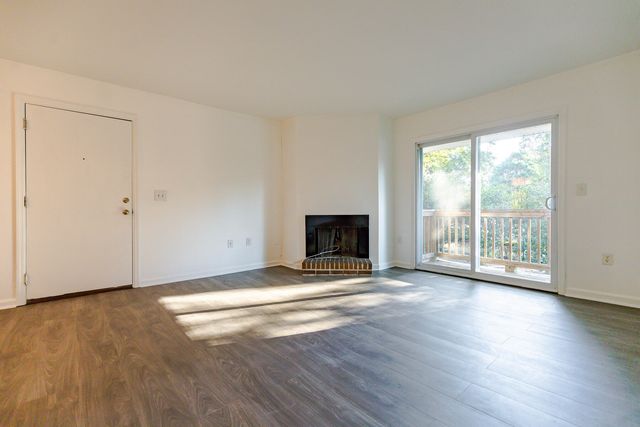 1402 Camp Road 3f, Charleston, SC 29412