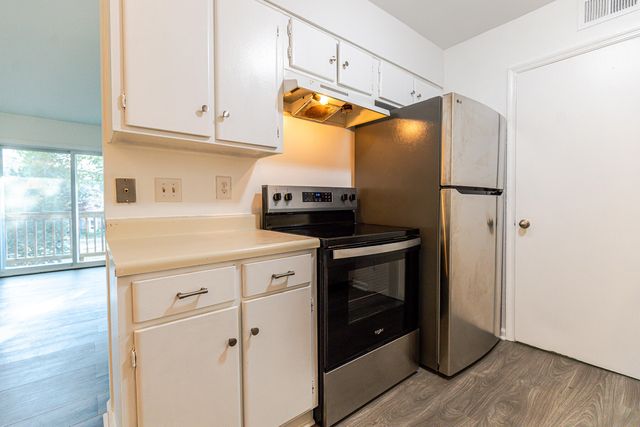 1402 Camp Road 3f, Charleston, SC 29412