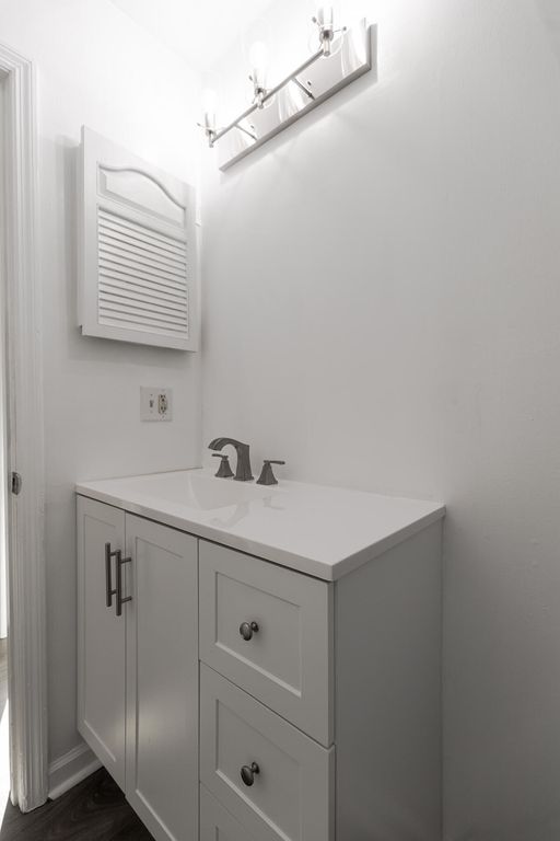 Image 41 of property listing at 1402 Camp Road 3f, Charleston, SC 29412