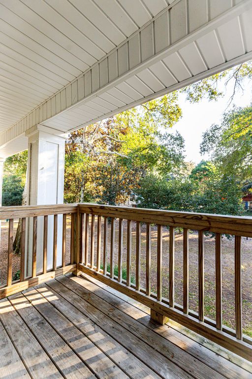 Image 47 of property listing at 1402 Camp Road 3f, Charleston, SC 29412