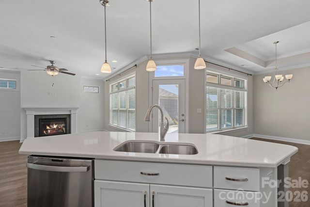 9057 Treetop Way NW, Concord, NC 28027