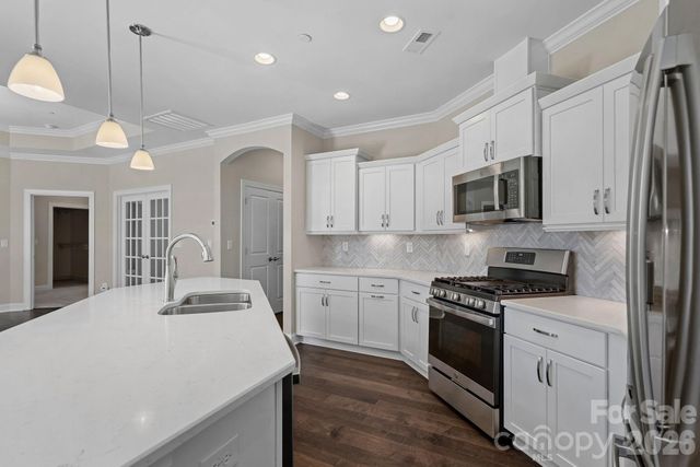 9057 Treetop Way NW, Concord, NC 28027