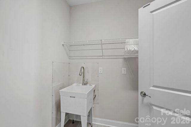 9057 Treetop Way NW, Concord, NC 28027