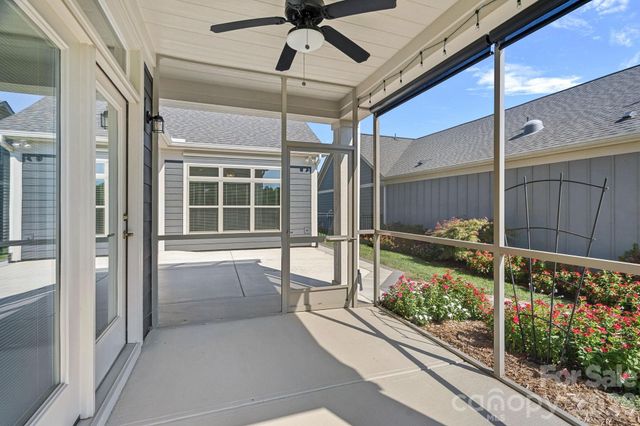 9057 Treetop Way NW, Concord, NC 28027