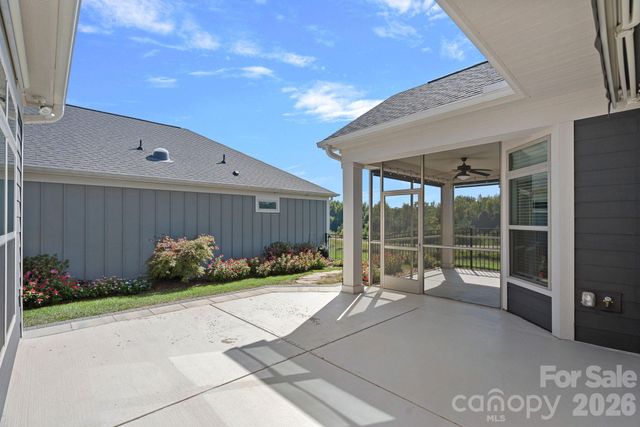 9057 Treetop Way NW, Concord, NC 28027