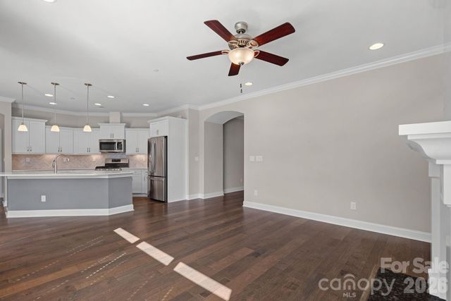 9057 Treetop Way NW, Concord, NC 28027