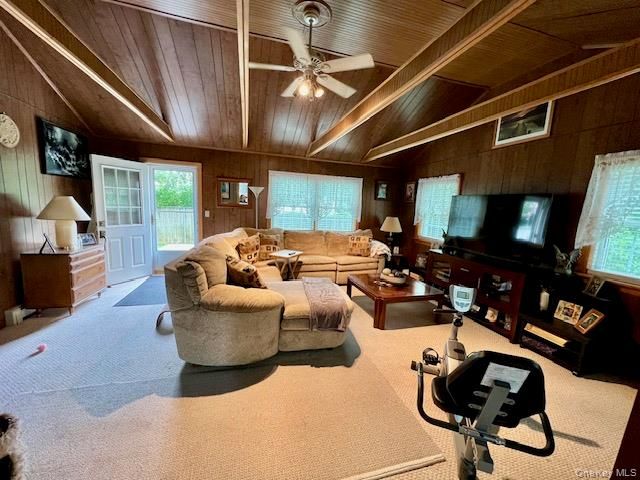 7 Cedar Avenue, Coram, NY 11727