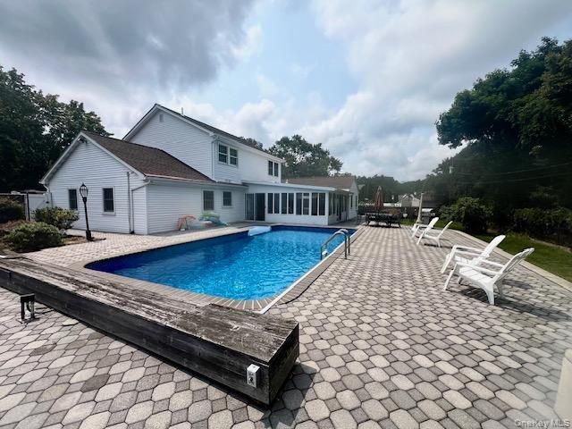 7 Cedar Avenue, Coram, NY 11727