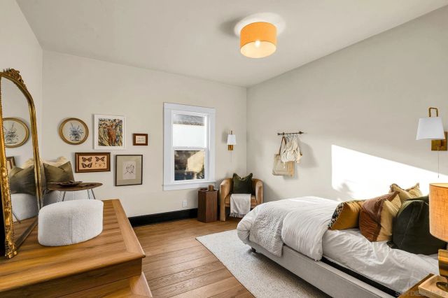 3235 Fenelon, San Diego, CA 92106