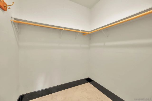 3235 Fenelon, San Diego, CA 92106