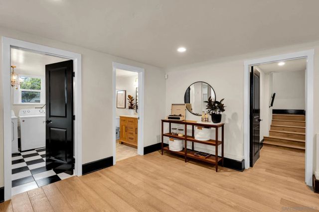 3235 Fenelon, San Diego, CA 92106