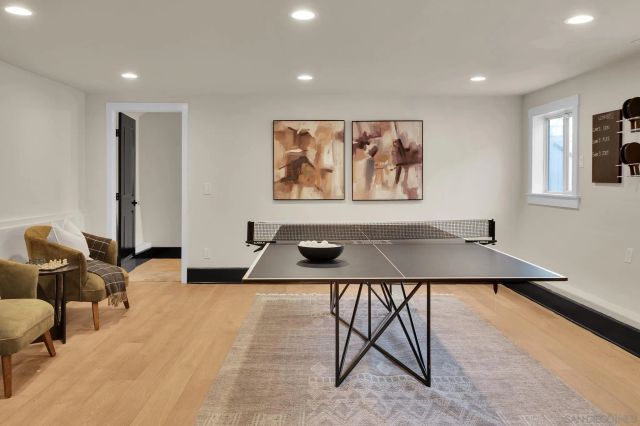 3235 Fenelon, San Diego, CA 92106