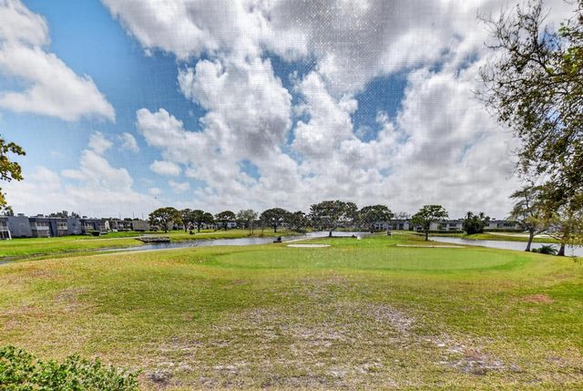 944 Normandy Trail 944, Delray Beach, FL 33484