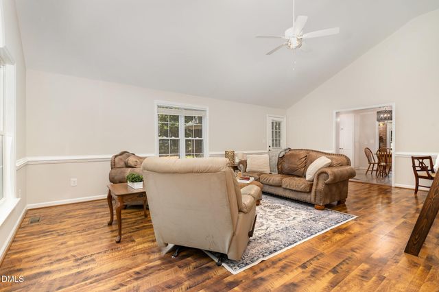 1324 Nc 96 S Highway, Zebulon, NC 27597