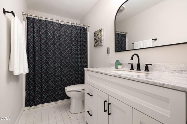 1324 Nc 96 S Highway, Zebulon, NC 27597