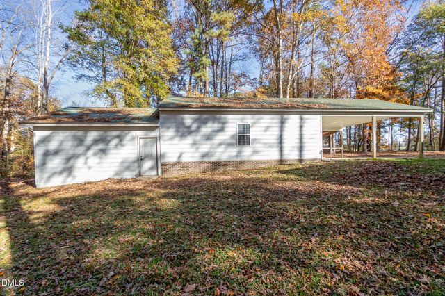 1324 Nc 96 S Highway, Zebulon, NC 27597