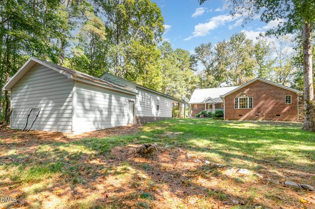1324 Nc 96 S Highway, Zebulon, NC 27597