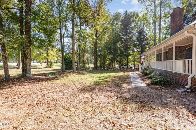 1324 Nc 96 S Highway, Zebulon, NC 27597