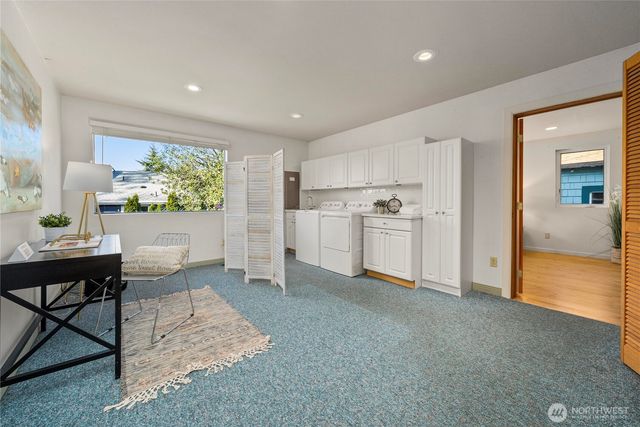 5201 Hyada Boulevard NE, Tacoma, WA 98422