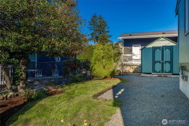5201 Hyada Boulevard NE, Tacoma, WA 98422